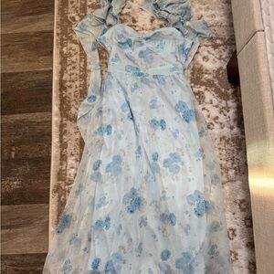 Lulu's Pale Blue Floral Midi Dress
